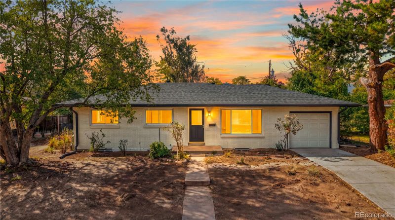45 S Dover St, Lakewood, CO 80226
