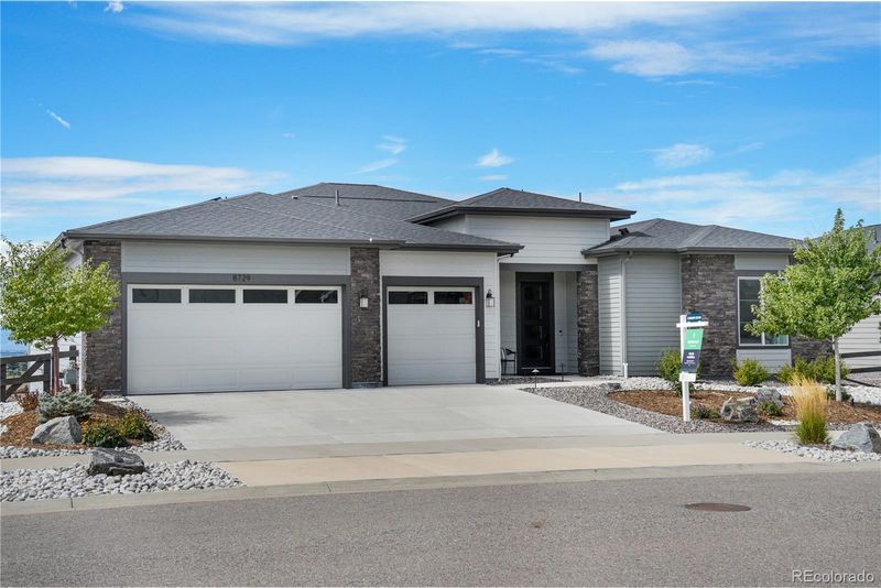8729 S Quatar St, Aurora, CO 80016