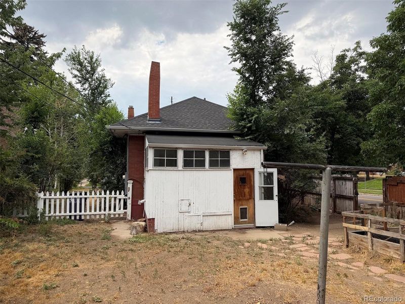 1100 S Josephine St, Denver, CO 80210