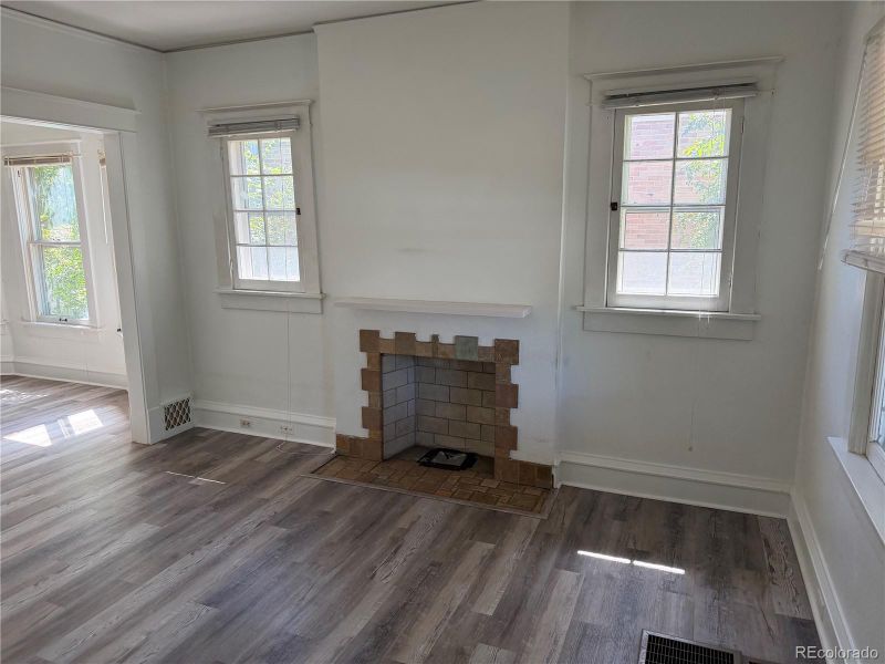 1100 S Josephine St, Denver, CO 80210