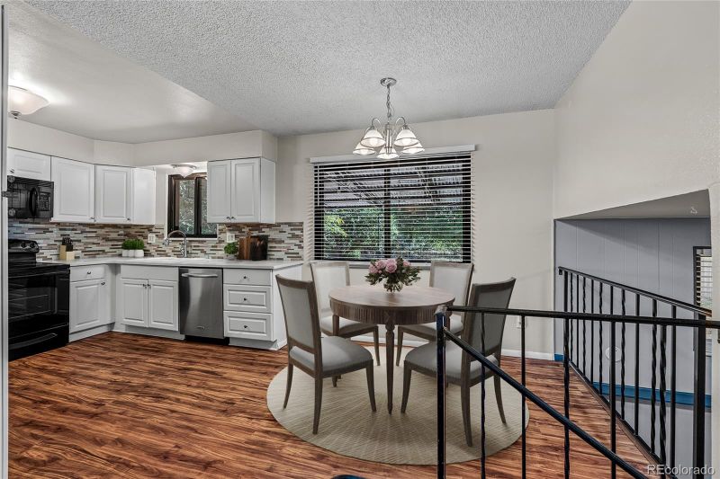 1675 Mineola St, Colorado Springs, CO 80915