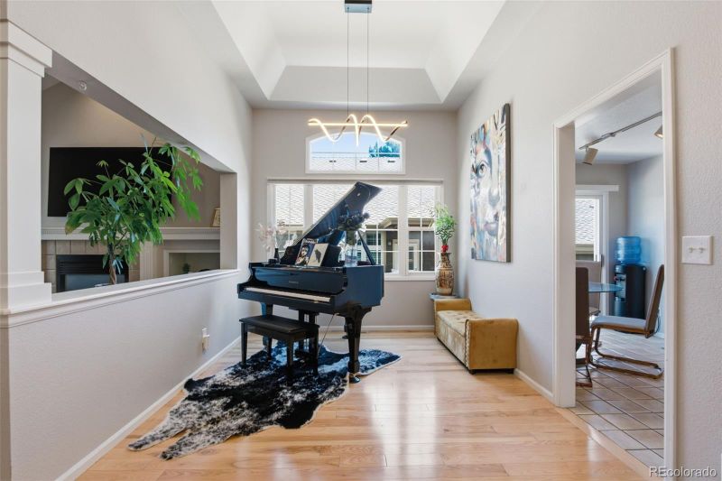 5633 W Iliff Dr, Lakewood, CO 80227