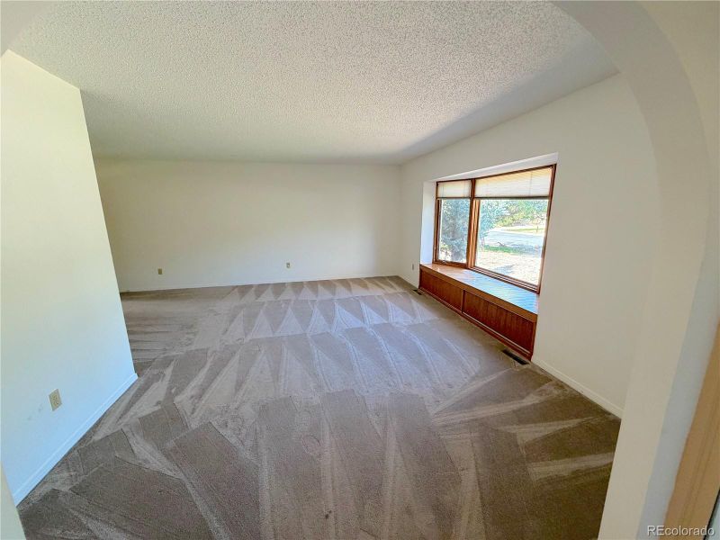 733 Cypress Dr, Boulder, CO 80303