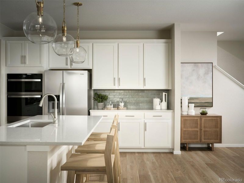 7821 S Clubview St, Aurora, CO 80016
