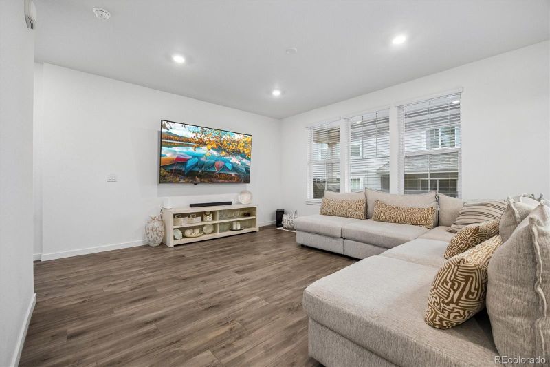 8978 Woodmere Ct, Parker, CO 80134