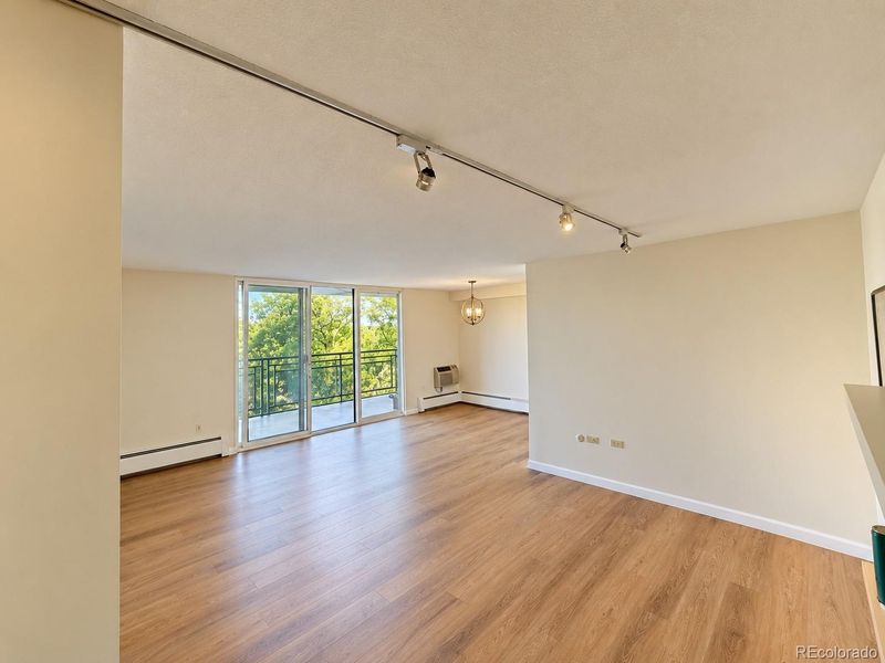 909 N Lafayette St #403, Denver, CO 80218