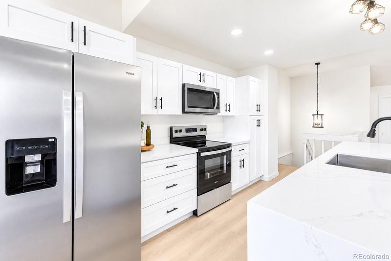 3533 S Richfield Cir, Aurora, CO 80013