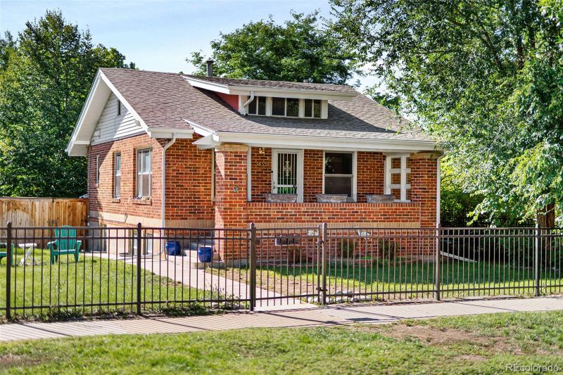 1455 S Emerson St, Denver, CO 80210