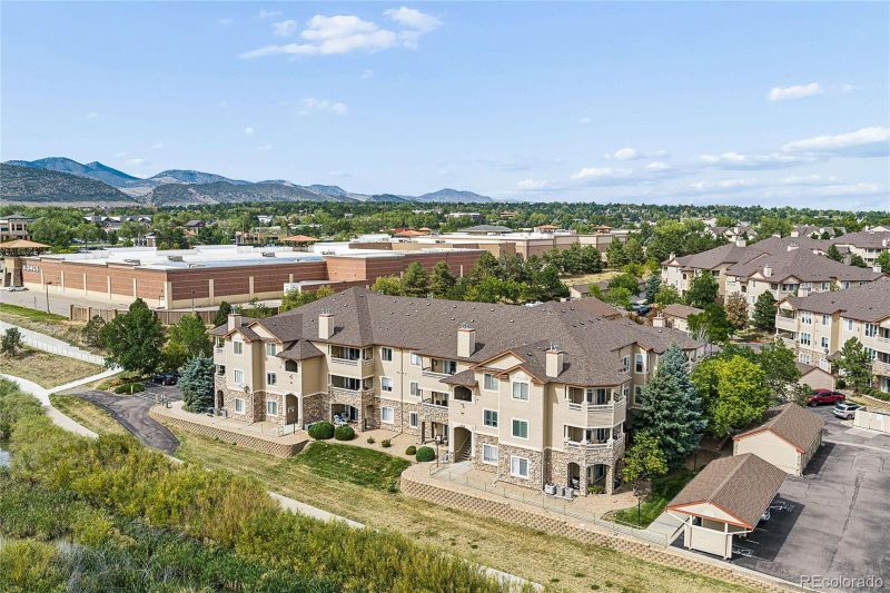 9568 W San Juan Cir #201, Littleton, CO 80128