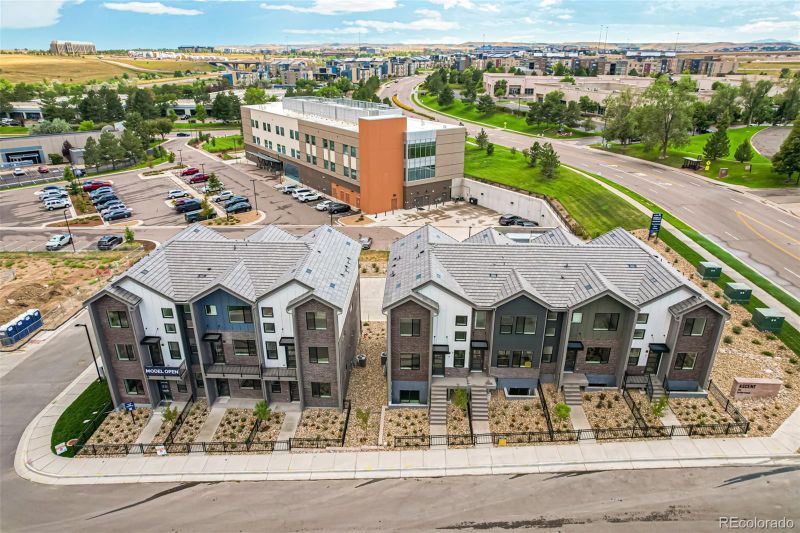 33 Ascent Trl, Englewood, CO 80112