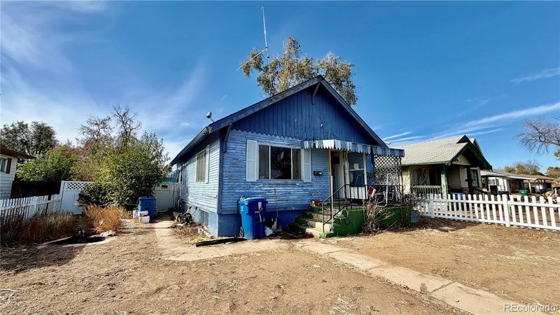 145 N 8th Ave, Brighton, CO 80601