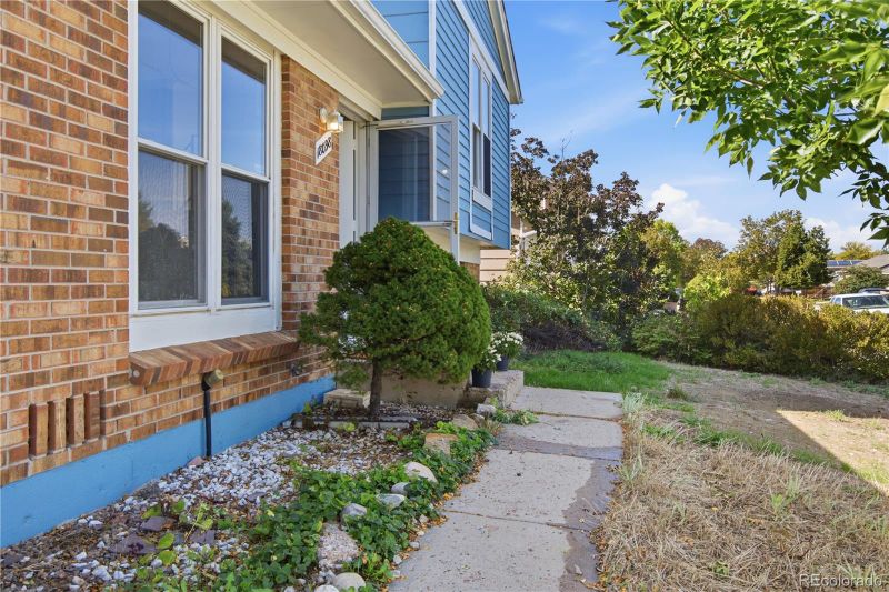 18098 E Bails Pl, Aurora, CO 80017