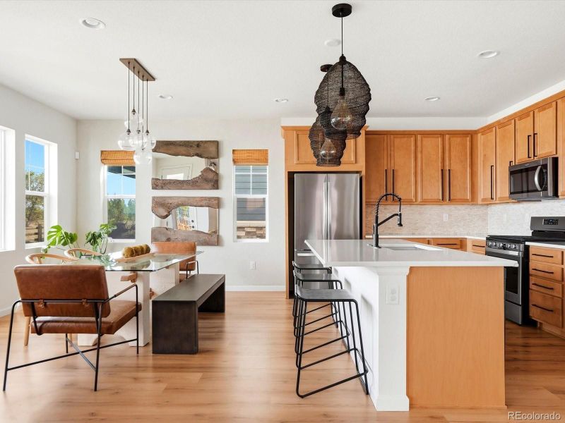 192 N Patsburg St, Aurora, CO 80018