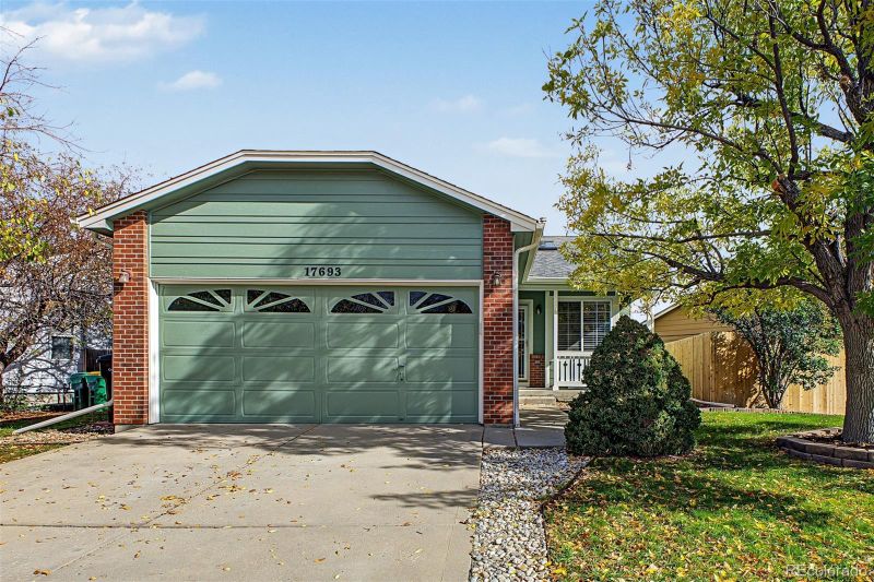 17693 E Brunswick Pl, Aurora, CO 80013