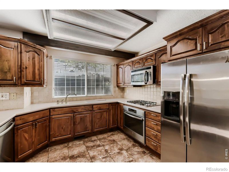 7103 Dry Creek Ct, Niwot, CO 80503