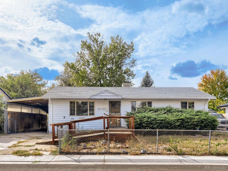 6165 Gray St, Arvada, CO 80003