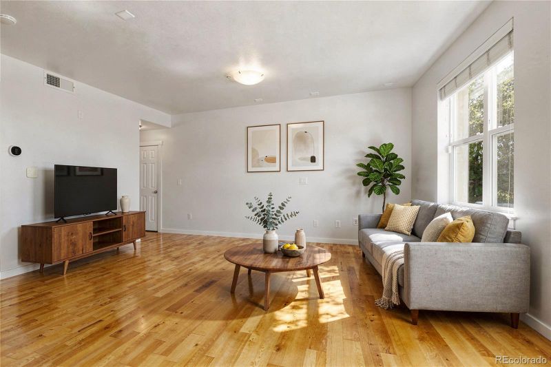 9901 E 26th Ave, Denver, CO 80238