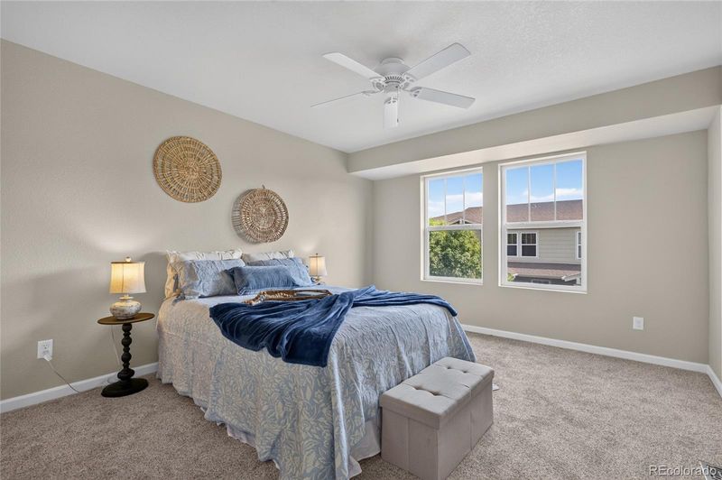 1580 Venice Ln, Longmont, CO 80503
