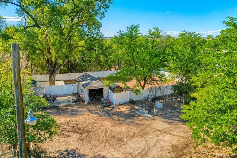 31707 Eastman Park Dr, Windsor, CO 80550