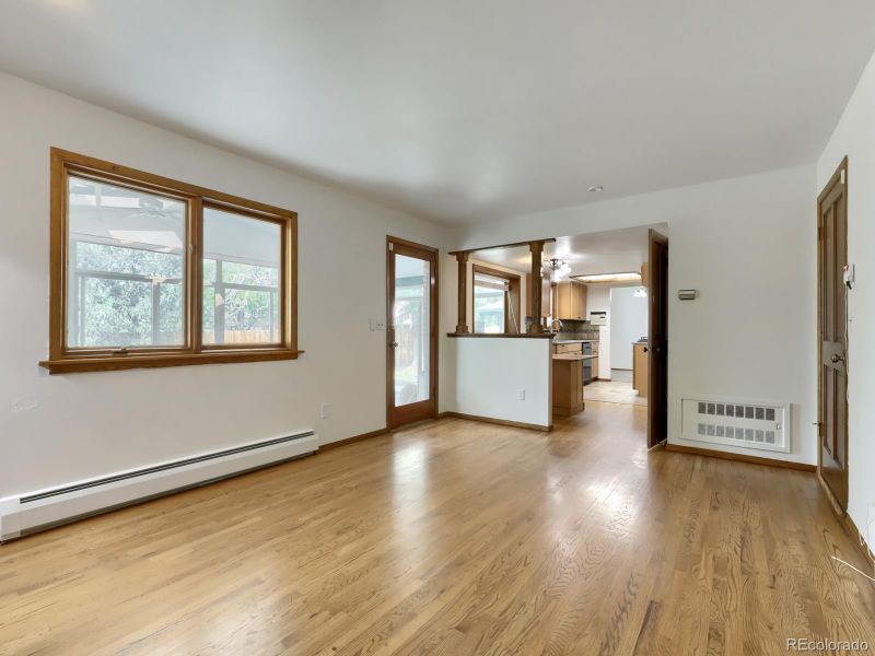 15818 E 8th Cir, Aurora, CO 80011