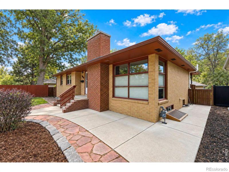842 Grant St, Longmont, CO 80501