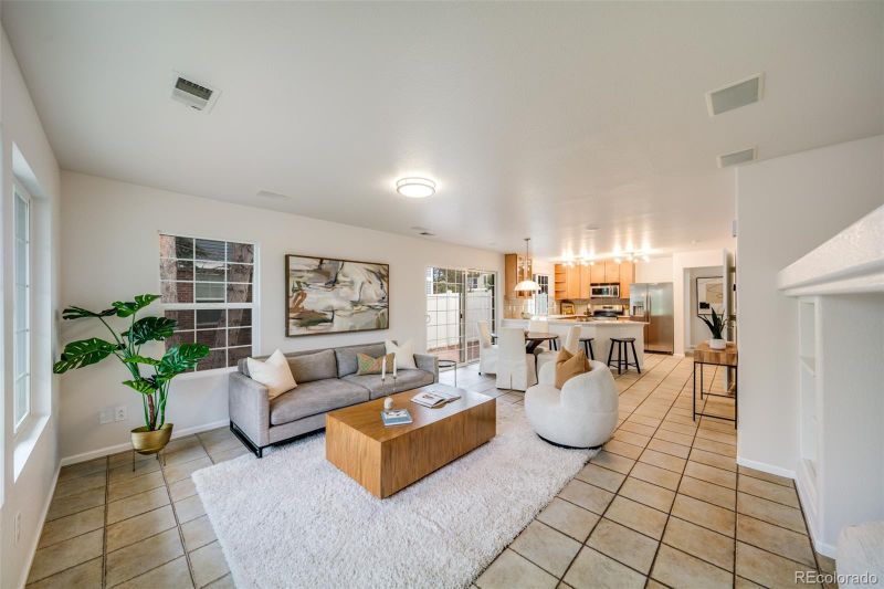 18753 E 51st Ave, Denver, CO 80249
