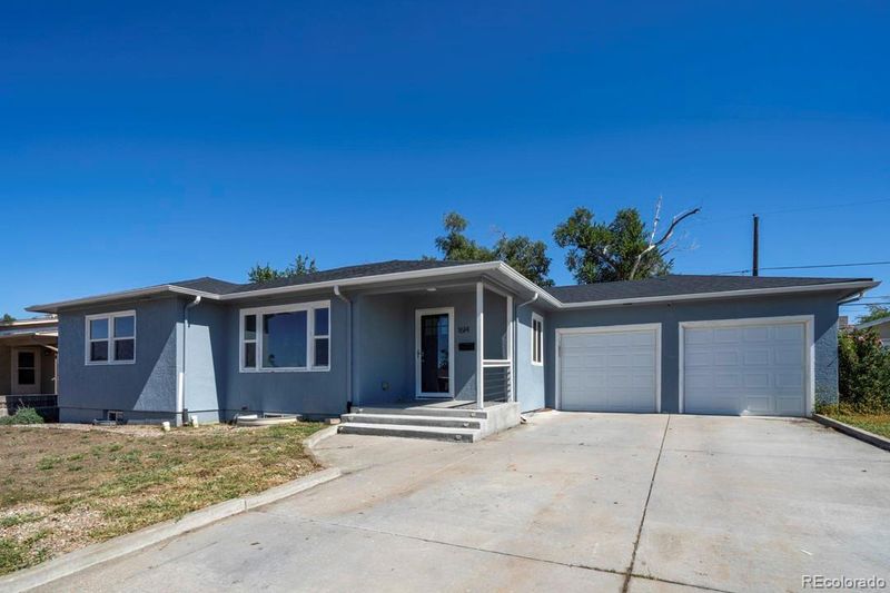 1614 Alexander Cir, Pueblo, CO 81001