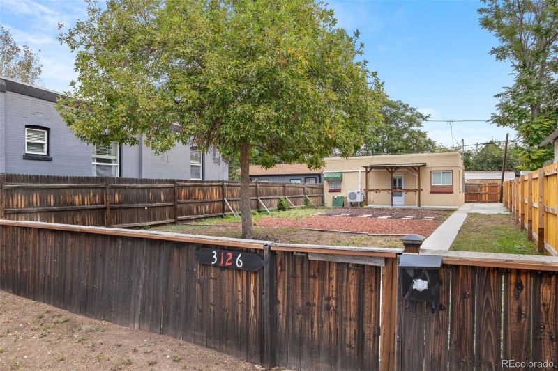 3126 N Race St, Denver, CO 80205