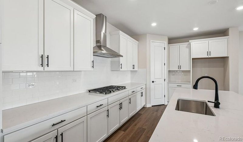 9222 Telluride Ct, Commerce City, CO 80022