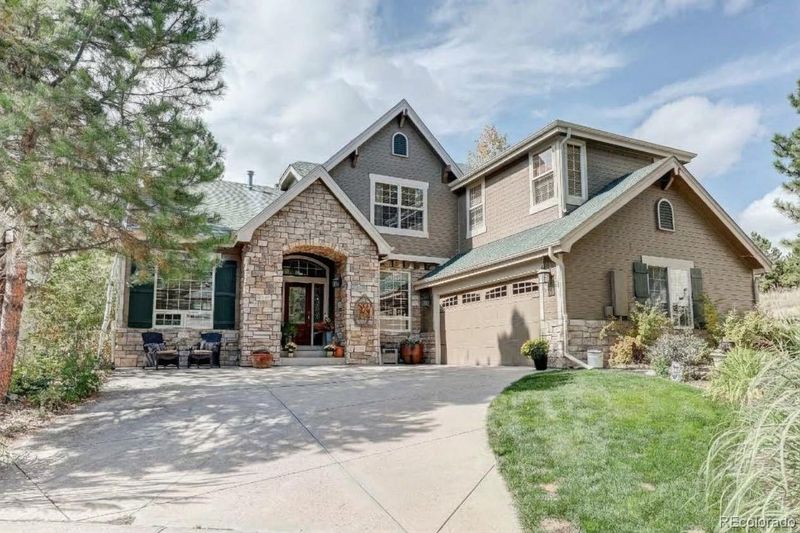 6977 Glenhunt Ln, Castle Pines, CO 80108