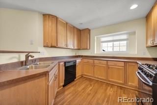 23653 E Links Pl, Aurora, CO 80016