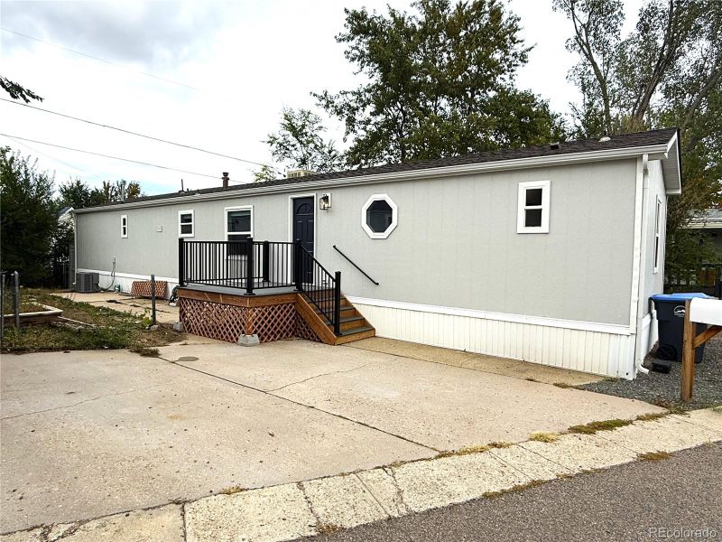 1655 F St, Golden, CO 80401