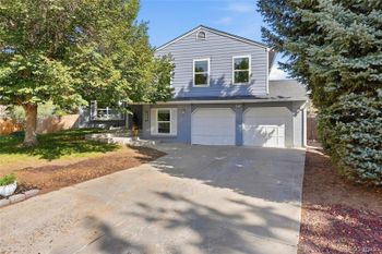 7742 S Penrose Ct, Littleton, CO 80122