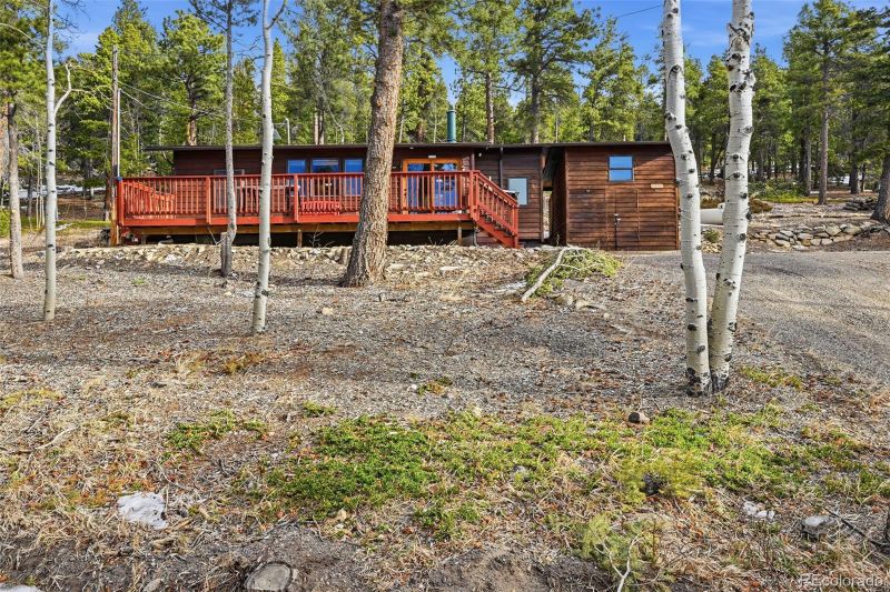 34089 Lyttle Dowdle Dr, Golden, CO 80403