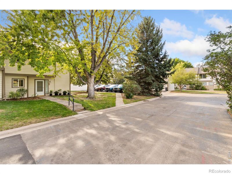 3465 Lochwood Dr #B11, Fort Collins, CO 80525