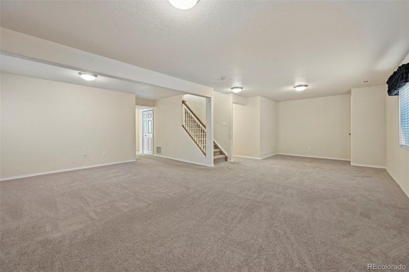 7557 Legend Hill Dr, Colorado Springs, CO 80923