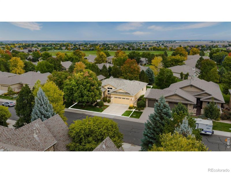 6422 Pumpkin Ridge Dr, Windsor, CO 80550