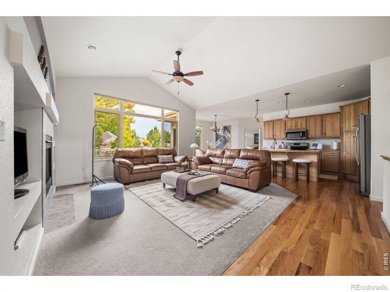 6422 Pumpkin Ridge Dr, Windsor, CO 80550