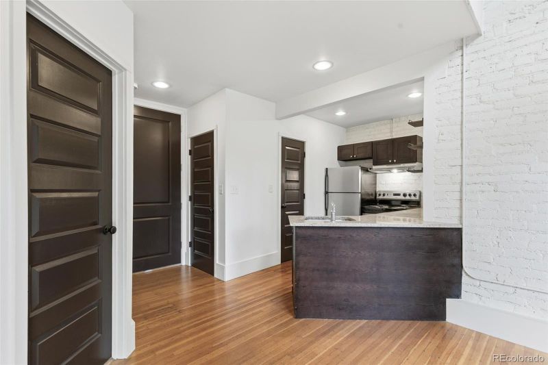 1307 N Franklin St, Denver, CO 80218