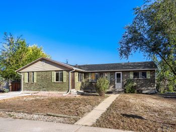 9457 W 56th Pl, Arvada, CO 80002