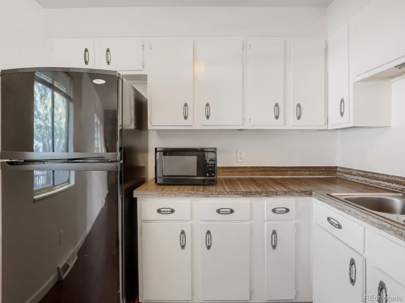 9457 W 56th Pl, Arvada, CO 80002