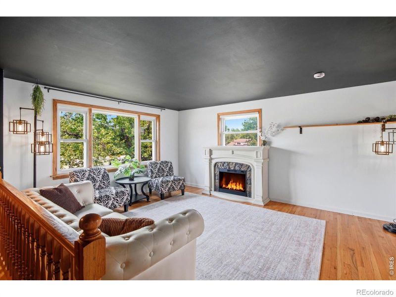 986 E 114th Pl, Northglenn, CO 80233