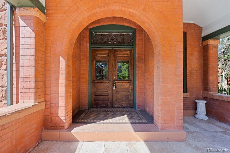 1307 Josephine St, Denver, CO 80206
