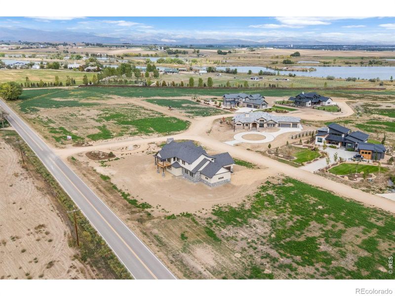 1850 Country Dr, Frederick, CO 80504