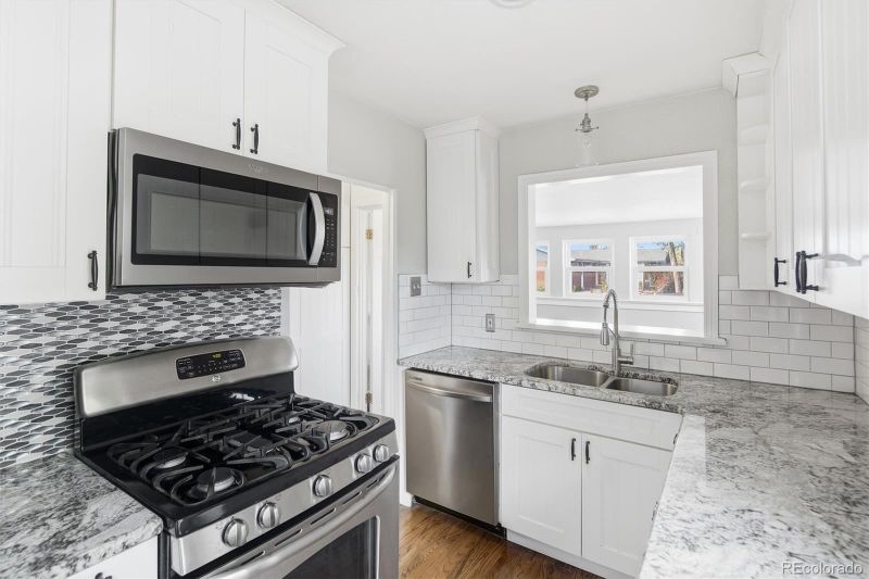 1800 S Steele St, Denver, CO 80210