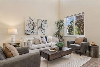 1206 S Flat Rock Cir, Aurora, CO 80018