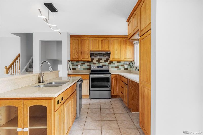 8451 Gray St, Arvada, CO 80003