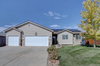338 Hawthorne Ave, Johnstown, CO 80534