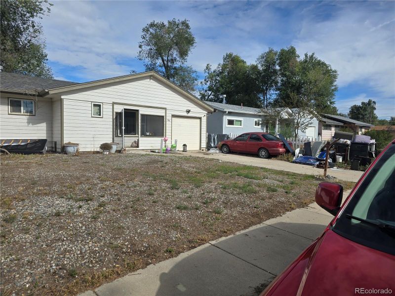88 Doris Dr, Colorado Springs, CO 80911