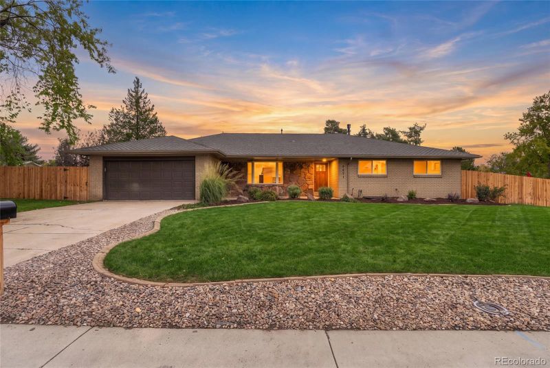 5971 W Rowland Pl, Littleton, CO 80128